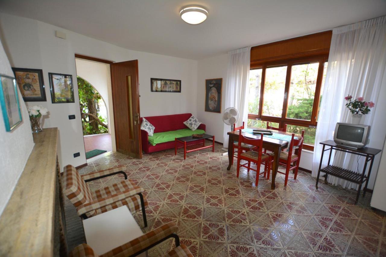 Villa In Lignano Riviera Comfortable 利尼亚诺萨比亚多罗 外观 照片