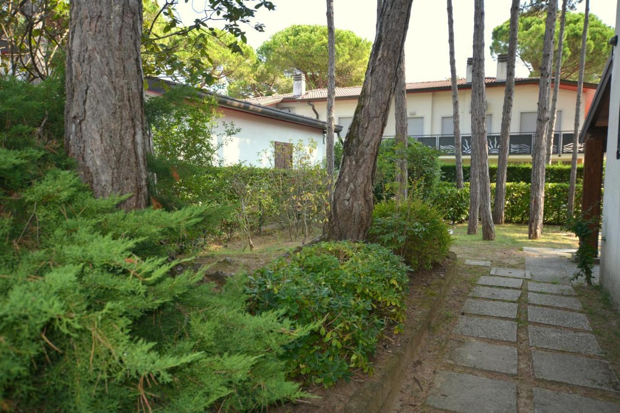 Villa In Lignano Riviera Comfortable 利尼亚诺萨比亚多罗 外观 照片