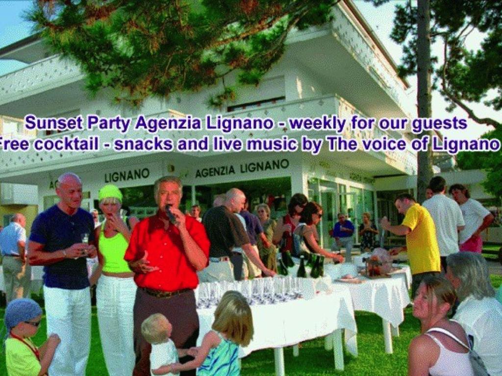 Villa In Lignano Riviera Comfortable 利尼亚诺萨比亚多罗 外观 照片